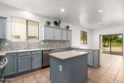 9610 E Monte Ave, Mesa, AZ 85209 photo 9