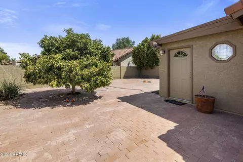 2254 E Fairview Cir, Mesa, AZ 85204 photo 6