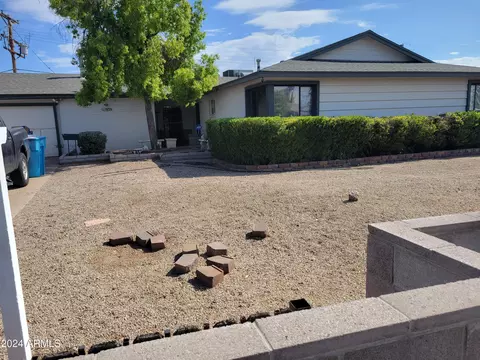 5833 W Elm St, Phoenix, AZ 85031