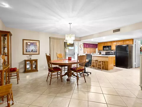 18446 N 30th Ln, Phoenix, AZ 85053 photo 8