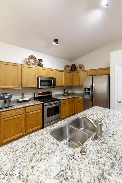 3875 E Vaughn Ave, Gilbert, AZ 85234 photo 7