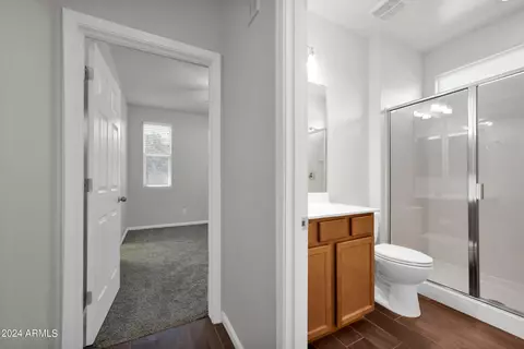 Bath - 7217 E Osage Ave, Mesa, AZ 85212 photo 3 of 10