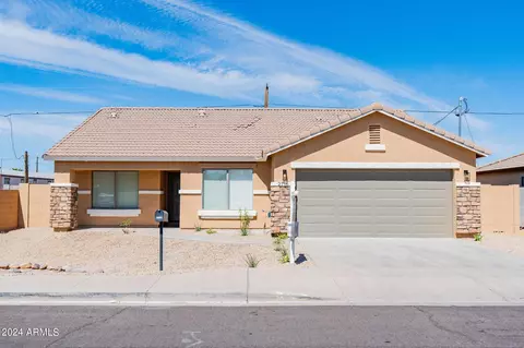 2716 E Paradise Ln, Phoenix, AZ 85032
