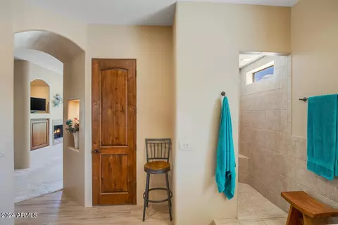 726 E Shawna Ct, Phoenix, AZ 85086 photo 11