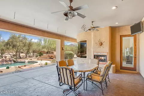726 E Shawna Ct, Phoenix, AZ 85086 photo 21