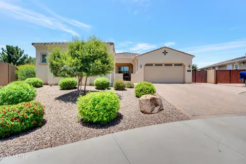 22027 Escalante Rd, Queen Creek, AZ 85142