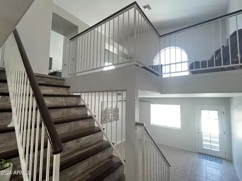 Entry Way - 1027 N Sparrow Dr, Gilbert, AZ 85234 photo 3 of 4