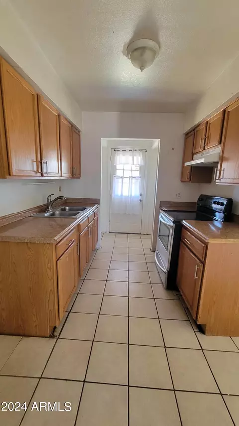 851 E 10th Ave, Mesa, AZ 85204