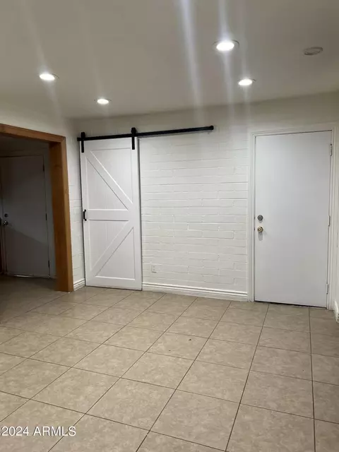 2144 W Cholla St, Phoenix, AZ 85029 photo 5