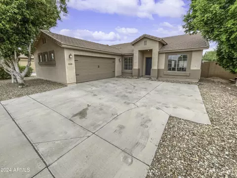 1219 W Maldonado Rd, Phoenix, AZ 85041