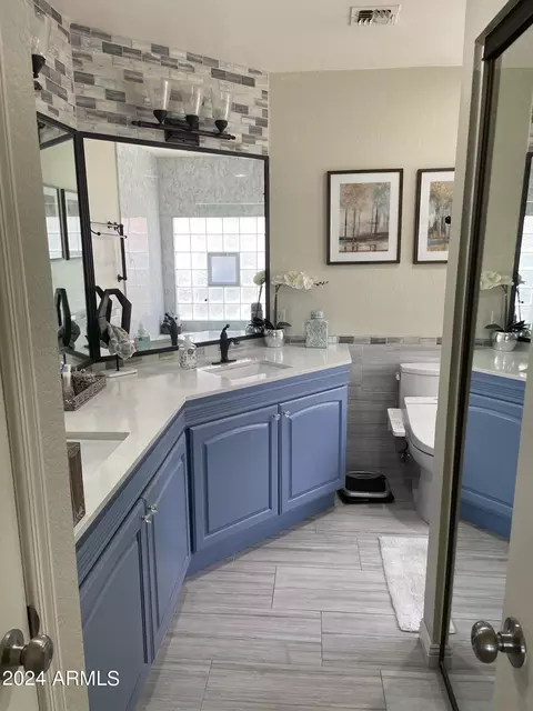 1834 E Citation Ln, Tempe, AZ 85284 photo 5