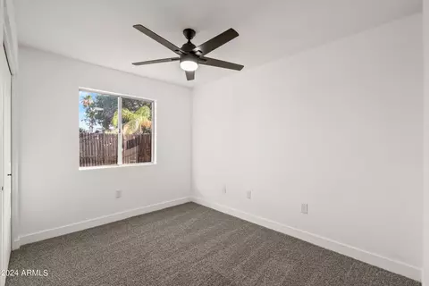 442 E Royal Palms Dr, Mesa, AZ 85203 photo 12