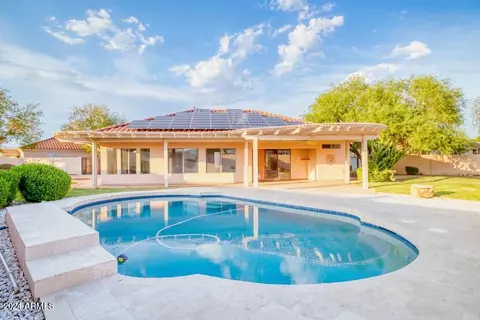 5836 S 26th Pl, Phoenix, AZ 85040