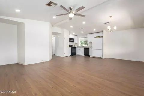 7624 E Holmes Ave, Mesa, AZ 85209 photo 8