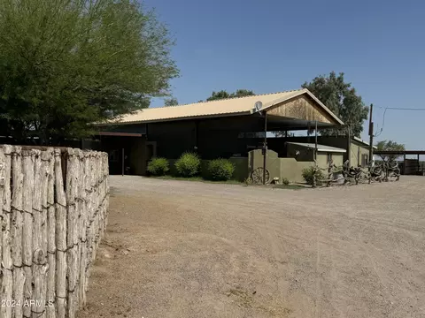 Exterior - 642 E Cornman Rd, Coolidge, AZ 85128 photo 4 of 12