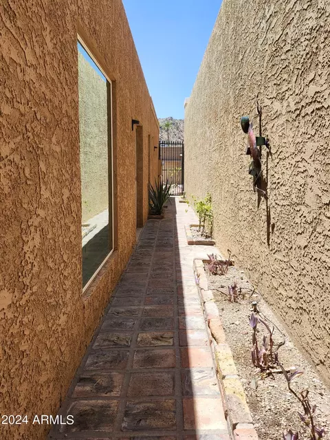 10629 N 9th St, Phoenix, AZ 85020 photo 25