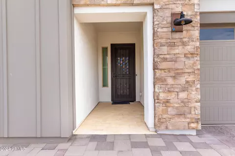 6346 S Granite St, Gilbert, AZ 85298 photo 4
