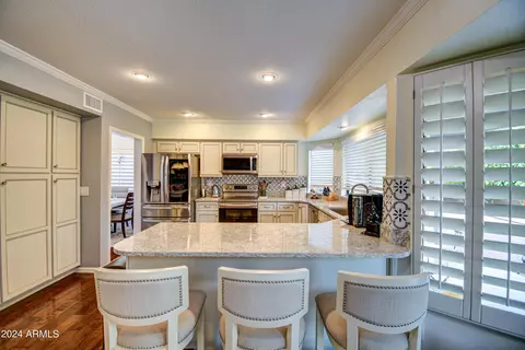 1327 E Granada St, Mesa, AZ 85203 photo 2