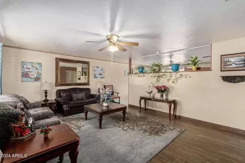 3125 N 40th Ln, Phoenix, AZ 85019 photo 6