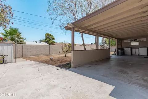 3125 N 40th Ln, Phoenix, AZ 85019 photo 23