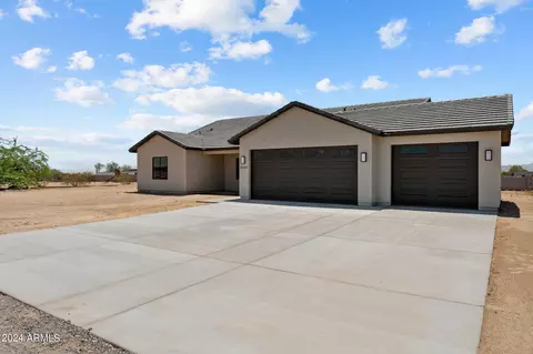 21033 W Skinner Rd, Wittmann, AZ 85361