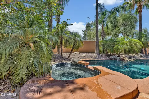 1991 W Coconino Dr, Chandler, AZ 85248