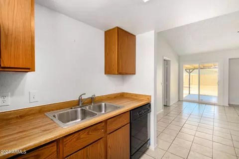 8414 W Fairmount Ave, Phoenix, AZ 85037 photo 8