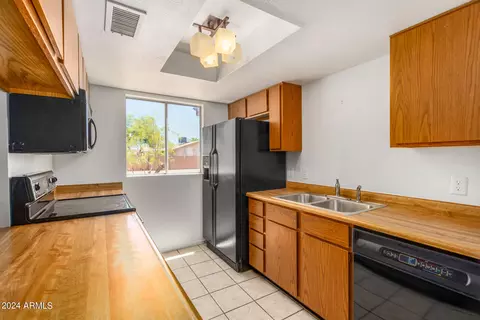 8414 W Fairmount Ave, Phoenix, AZ 85037 photo 12