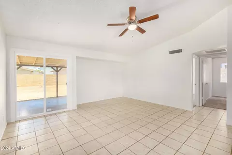 8414 W Fairmount Ave, Phoenix, AZ 85037 photo 5