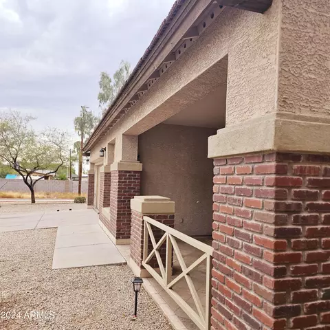 2108 E Bowker St E, Phoenix, AZ 85040 photo 3