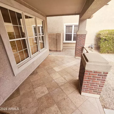 2108 E Bowker St E, Phoenix, AZ 85040 photo 4