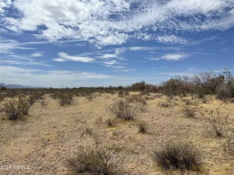 32 W Nnn W Montgomery Rd #67, Wittmann, AZ 85361