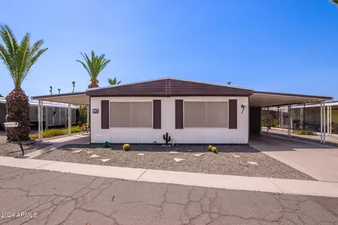120 N Val Vista Dr #236, Mesa, AZ 85213