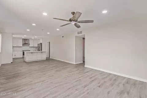 2237 E Vista Dr, Phoenix, AZ 85022 photo 7
