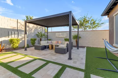 Exterior - 9847 E Retrograde Dr, Mesa, AZ 85212 photo 6 of 17