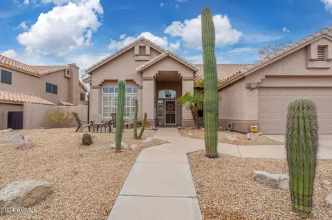 14830 S Foxtail Ln, Phoenix, AZ 85048