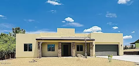 615 S Jackson St, Wickenburg, AZ 85390