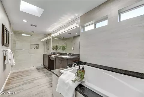 3132 E Highland Ave, Phoenix, AZ 85016 photo 15