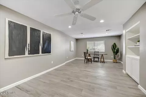 3132 E Highland Ave, Phoenix, AZ 85016 photo 19