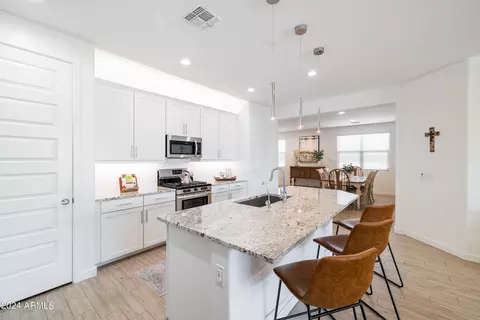 9659 E Twinkle Ave, Mesa, AZ 85212 photo 5