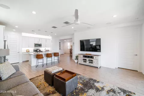 9659 E Twinkle Ave, Mesa, AZ 85212 photo 8