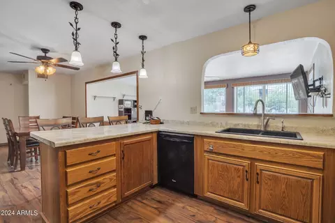 507 S 80th Pl, Mesa, AZ 85208 photo 4
