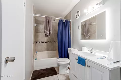 5802 W Avalon Dr, Phoenix, AZ 85031 photo 25
