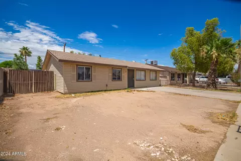 5802 W Avalon Dr, Phoenix, AZ 85031 photo 6