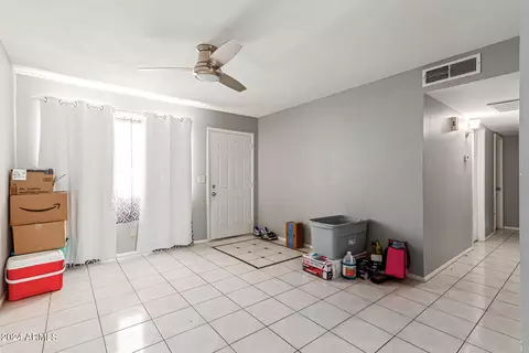 5802 W Avalon Dr, Phoenix, AZ 85031 photo 11