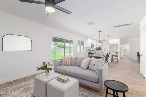121 N Flint Cir, Mesa, AZ 85201 photo 7