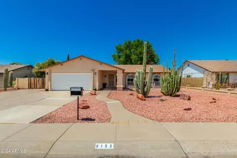 8152 W Aster Dr, Peoria, AZ 85381