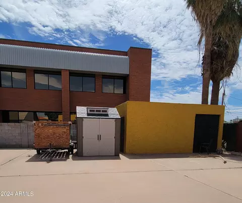 55 N Hibbert --, Mesa, AZ 85201 photo 2