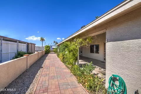 5232 E Lindstrom Ln E, Mesa, AZ 85215 photo 7
