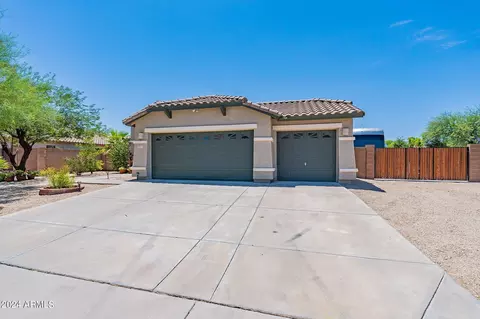 5217 W Magdalena Ln, Laveen, AZ 85339